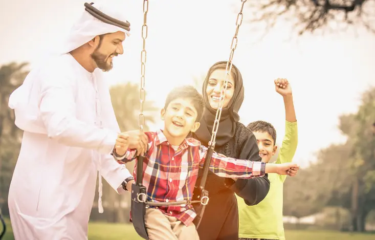 العائلة في تعزيز قيم العيد