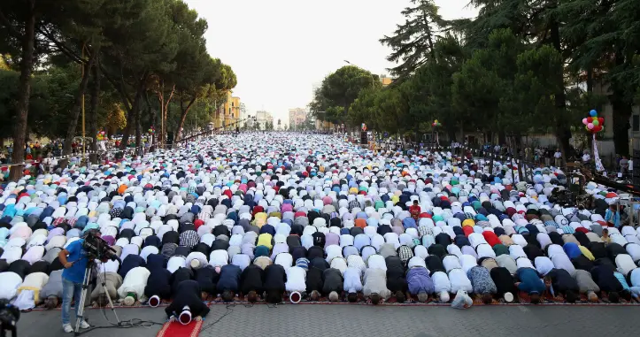 صلاة العيدين عند المذاهب الأربعة