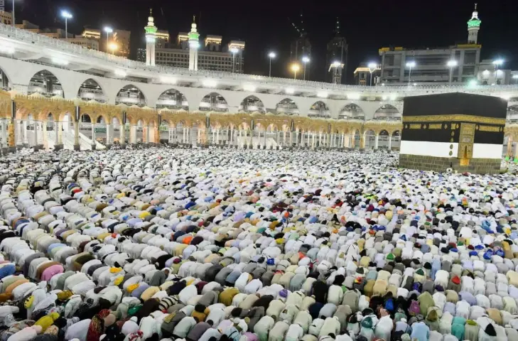 صلاة العيدين عند المذاهب الأربعة