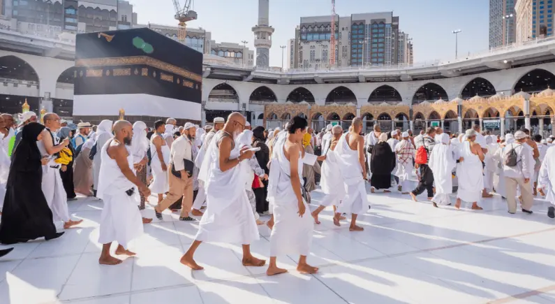 الأخطاء شائعة في الطواف وكيفية تجنبها