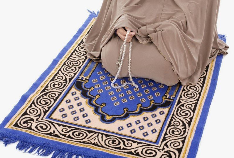 ستر العورة في الصلاة
