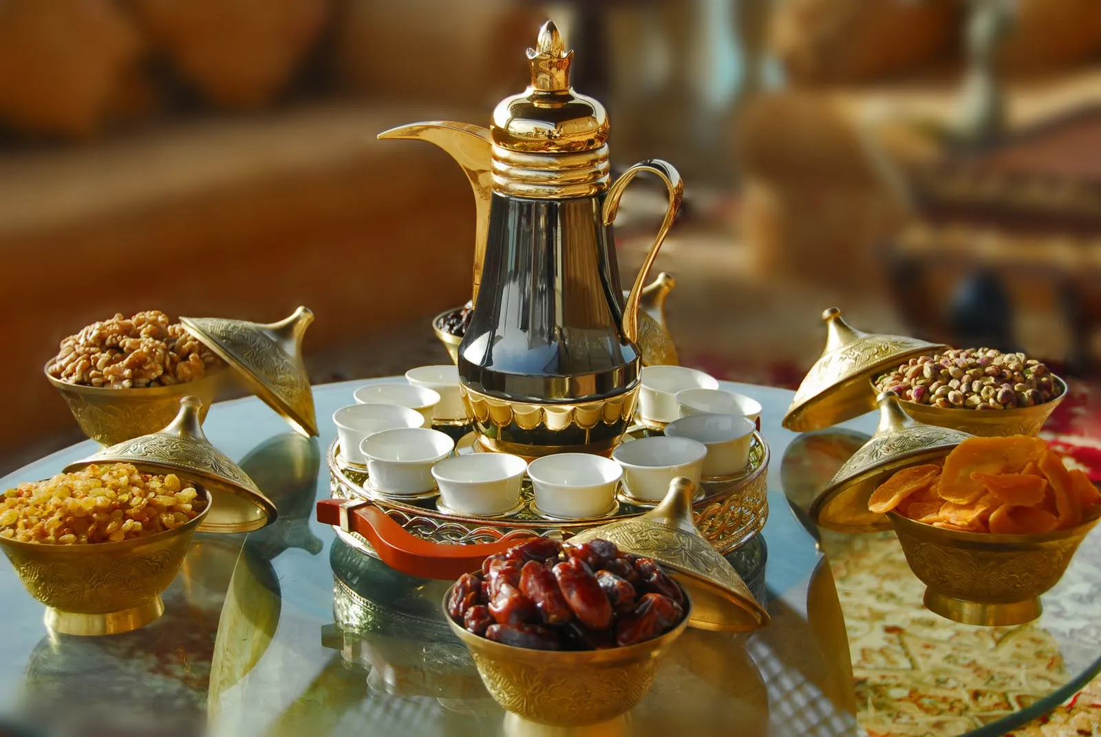 ما هو حكم صيام من ترك السحور؟